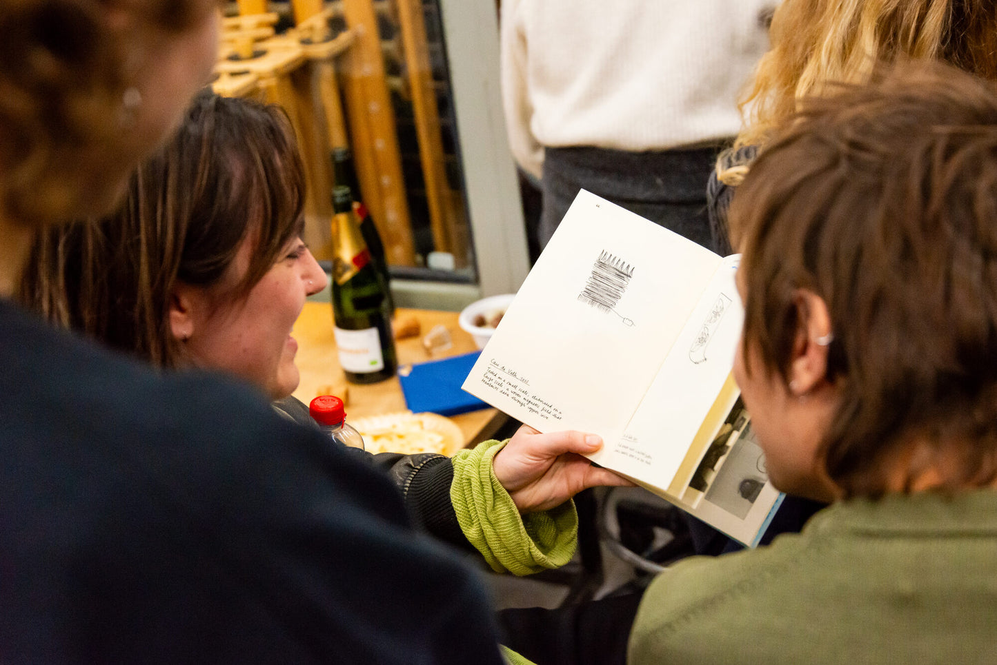 Unruly Threads: A TXT reader