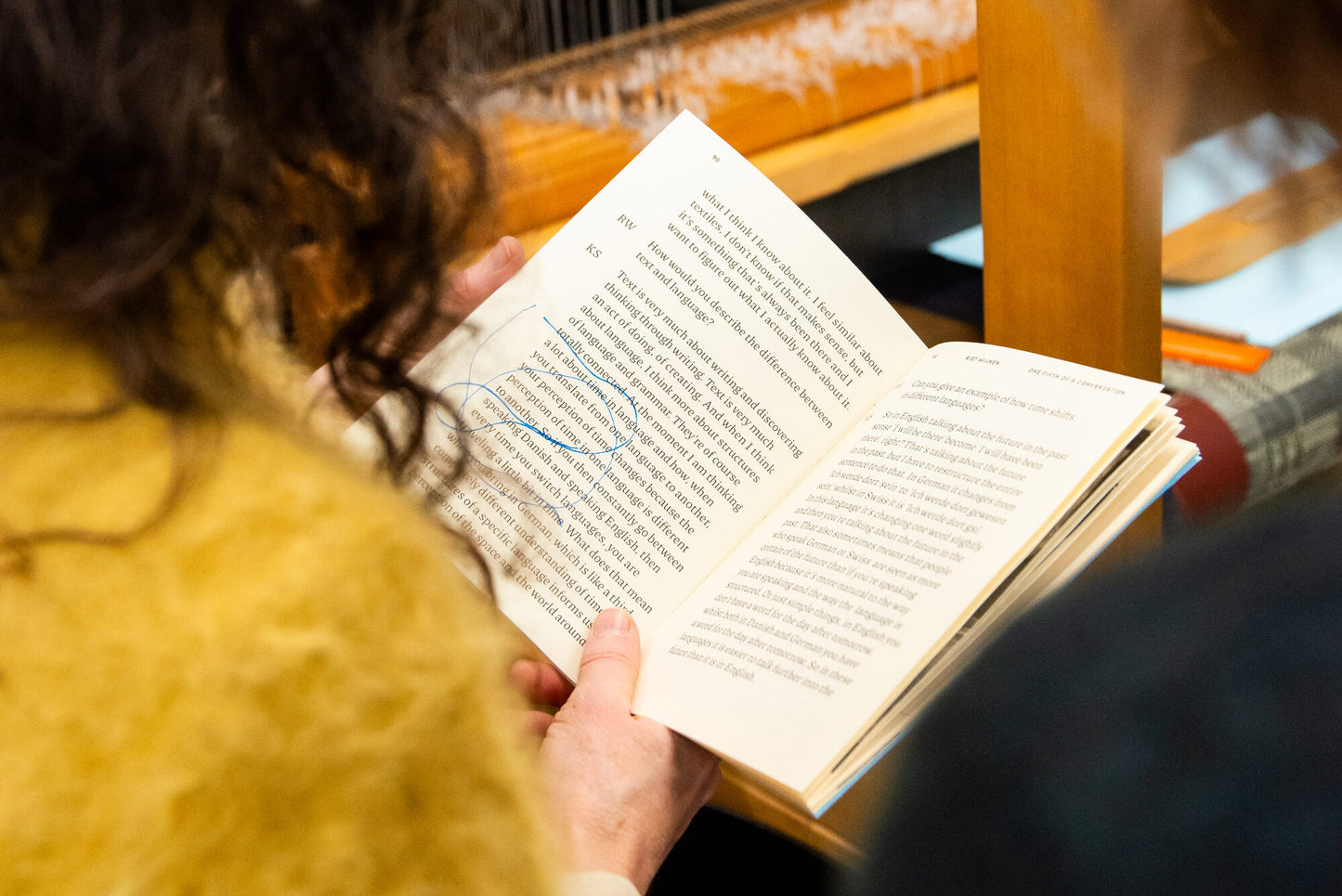 Unruly Threads: A TXT reader